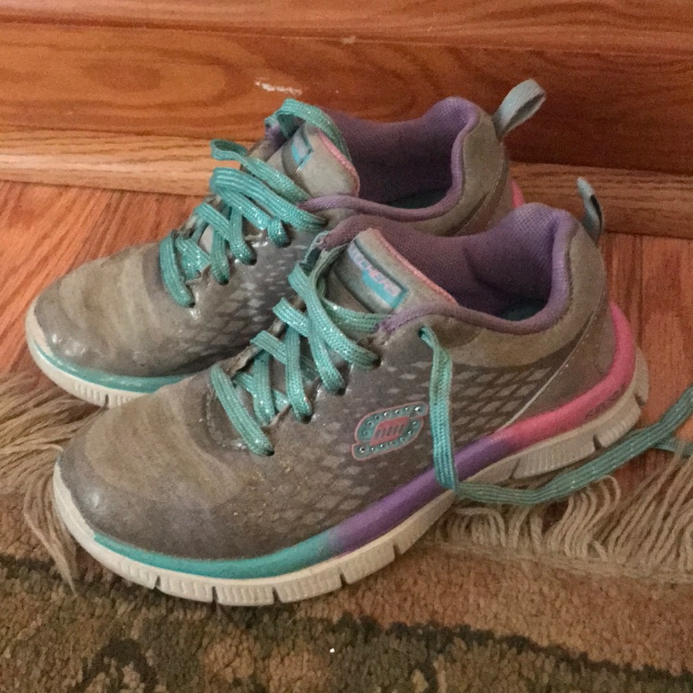 Girls Skechers